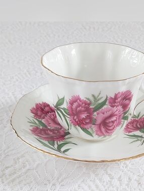 Royal Grafton Floral Pink Carnation Tea Cup Saucer Made in England